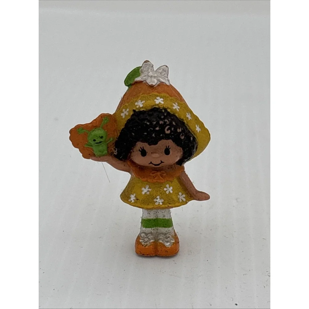 Vintage 1980s Kenner Strawberry Shortcake Orange Blossom Marmalade PVC Figure